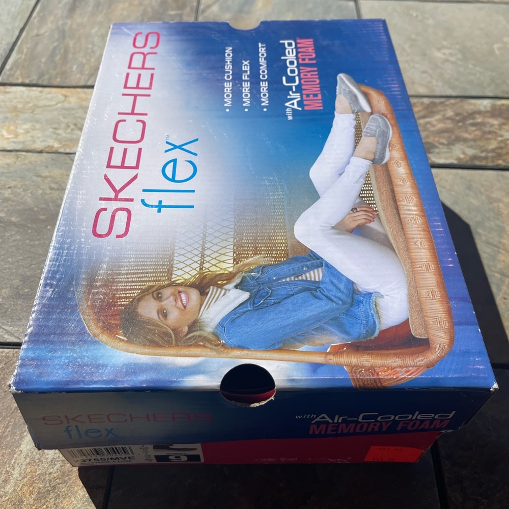 Women’s Skechers Flex Maryjane w/ Memory Foam, Pink, sz 9, NEW In Box - Picture 3 of 6